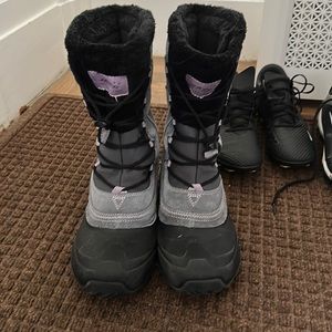 Northface suede and faux fur boots - 7